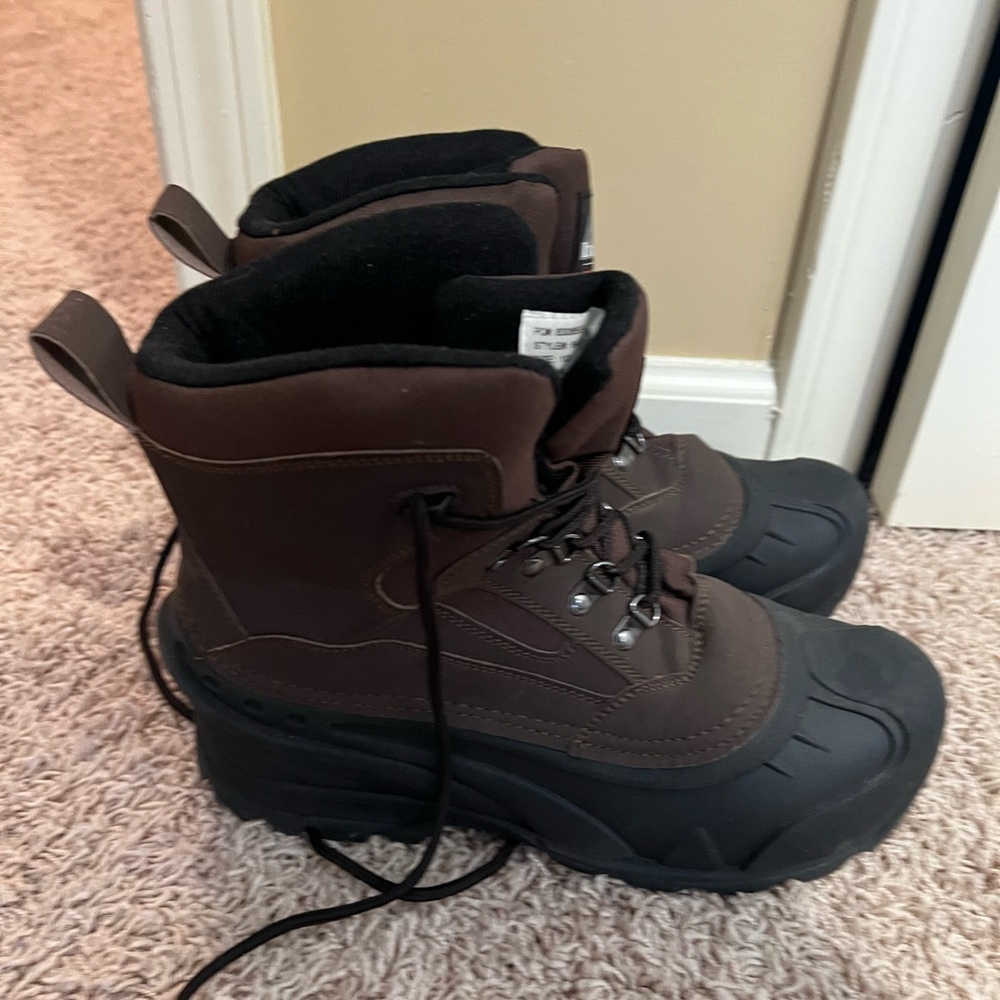 Itasca Men's Dark Brown and Black Boots